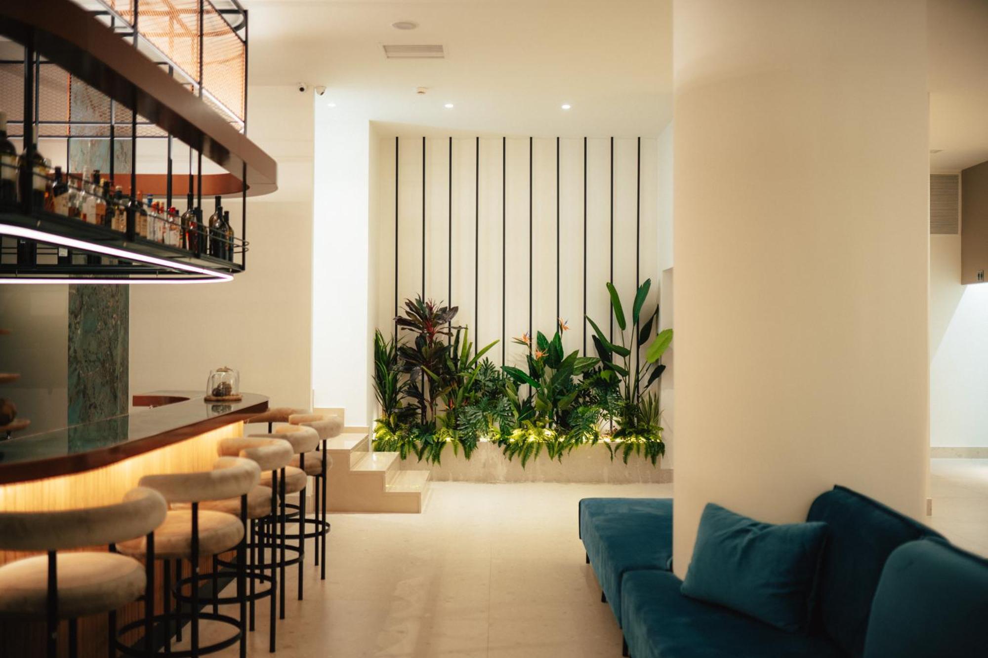 Amario Suites Hotel エギオ エクステリア 写真