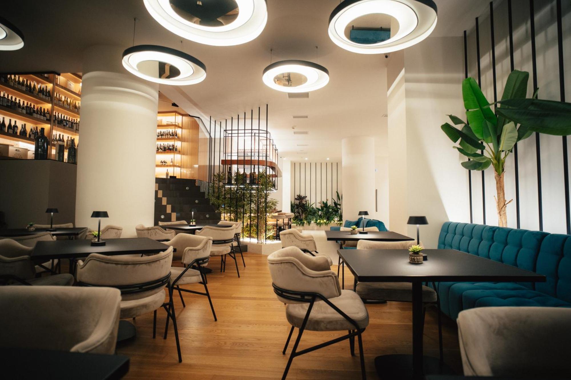 Amario Suites Hotel エギオ エクステリア 写真