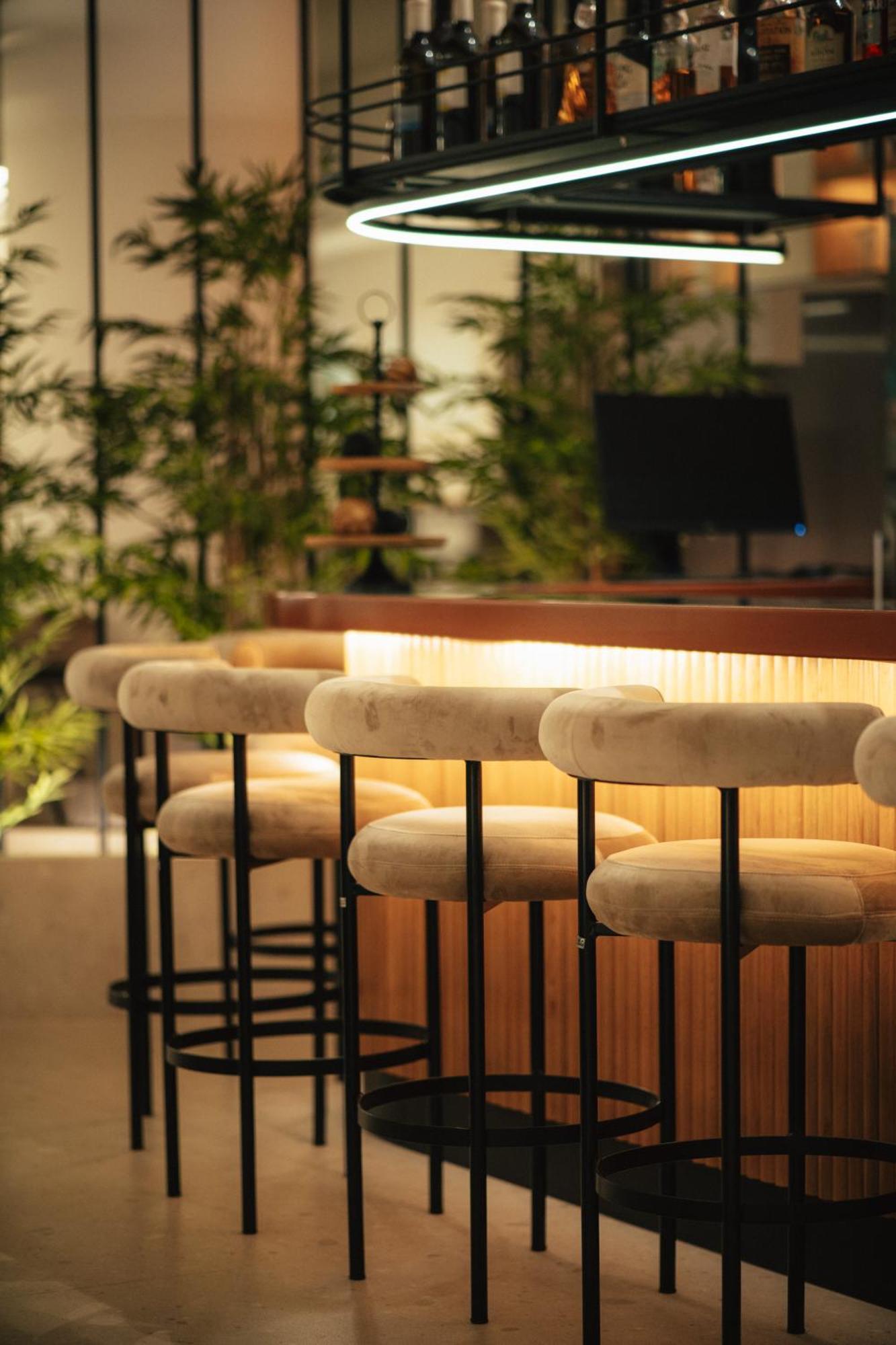 Amario Suites Hotel エギオ エクステリア 写真