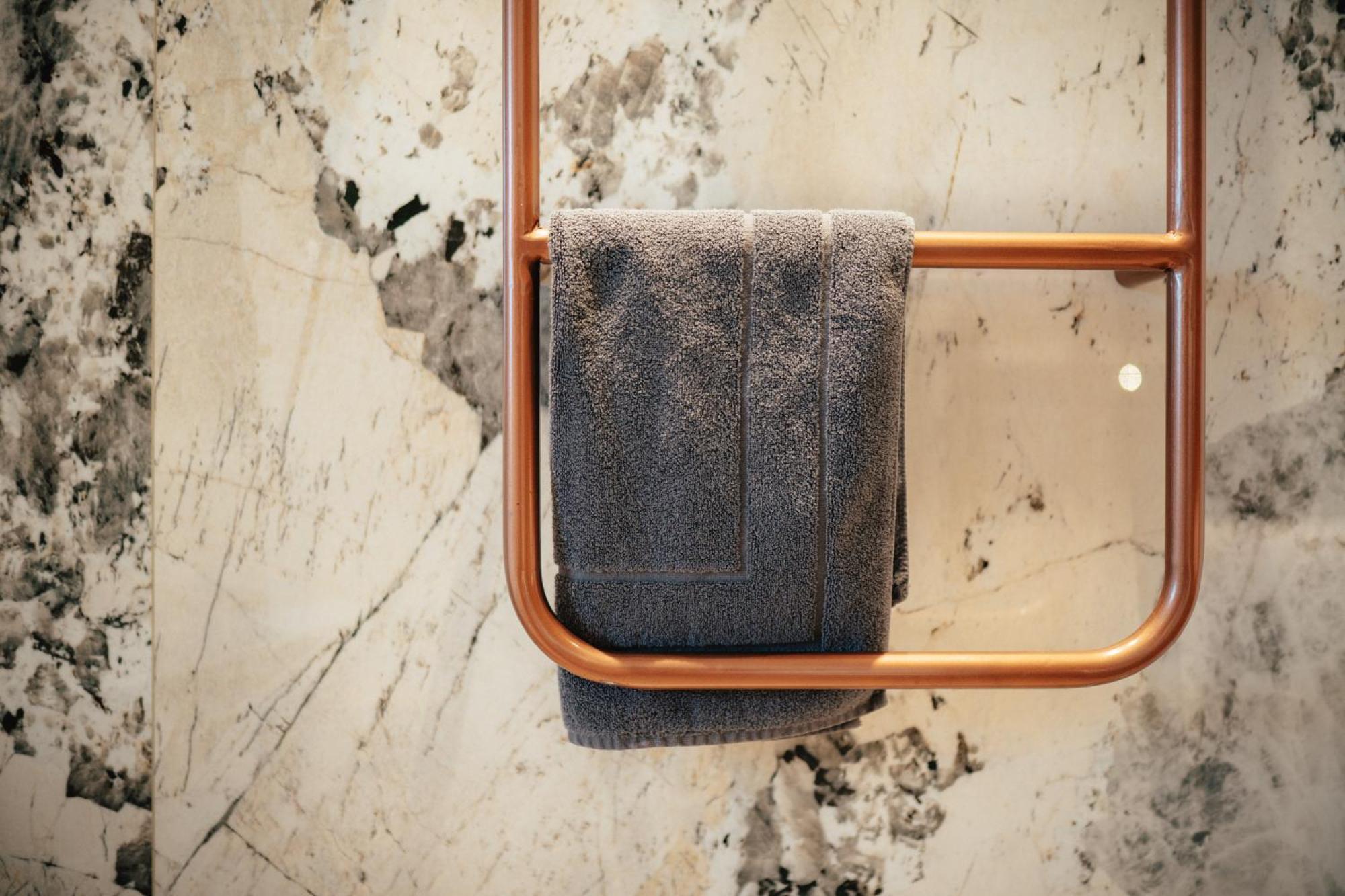 Amario Suites Hotel エギオ エクステリア 写真